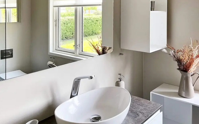 Secluded Retreat by Water - By Traum Ferienwohnungen