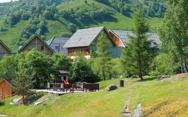 Apartment in les Sybelles With 310 km Slopes