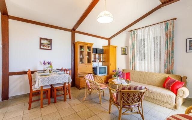 Beachfront House Nada