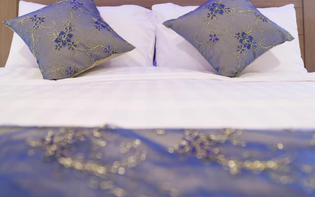 Eleven Avenue Suites