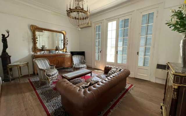 Beautiful apartment in Plaza Dorrego, San Telmo