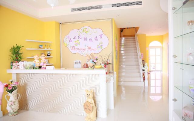 Decoupage Bed and Breakfast