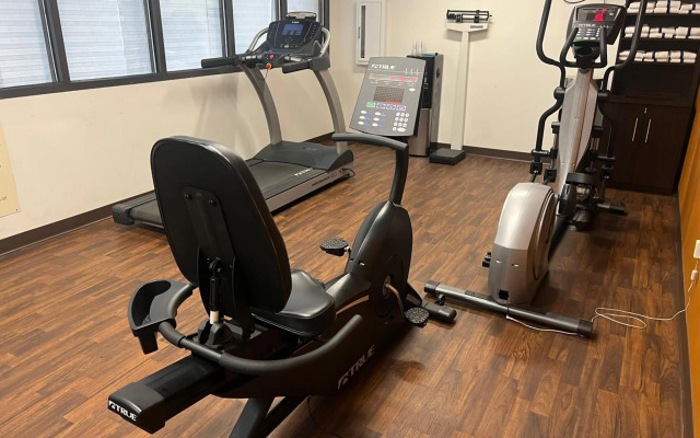 Comfort Suites Twinsburg