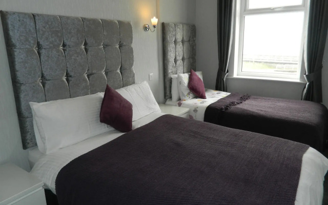 Ocean Bay Hotel