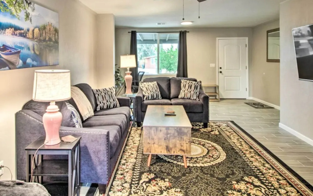 Charming Home ~ 7 Mi to Downtown Tucson!