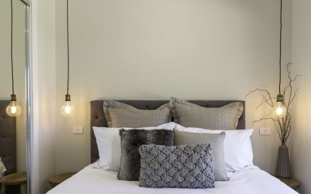 Spring Home - Our Place at Bright