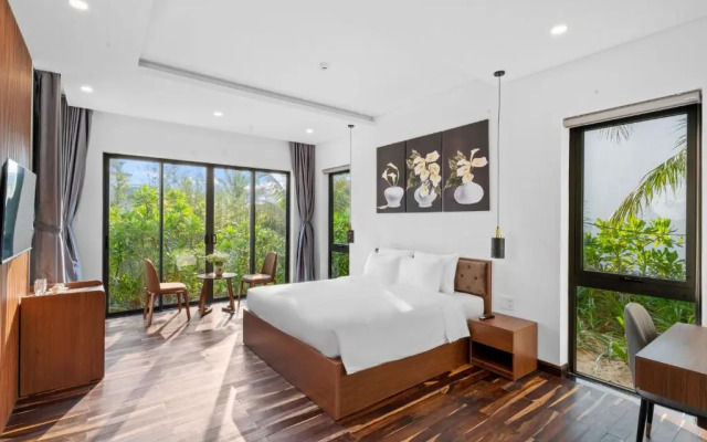 LangCo Bay Retreat