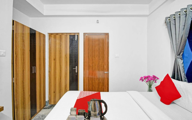 OYO 87562 Amar Raj Vista