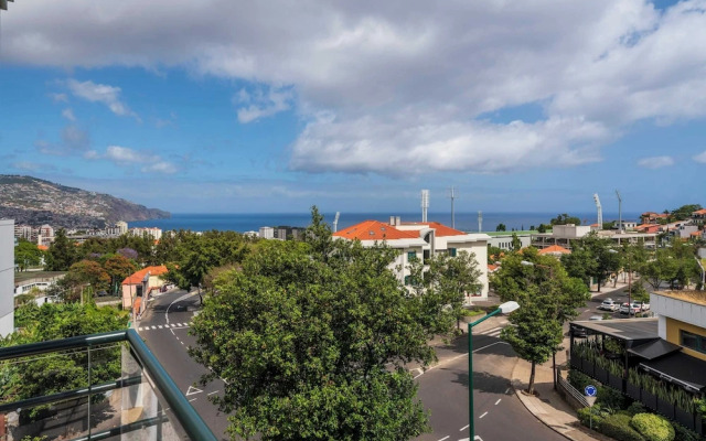 Funchal Holidays, sea View - Barreiros III