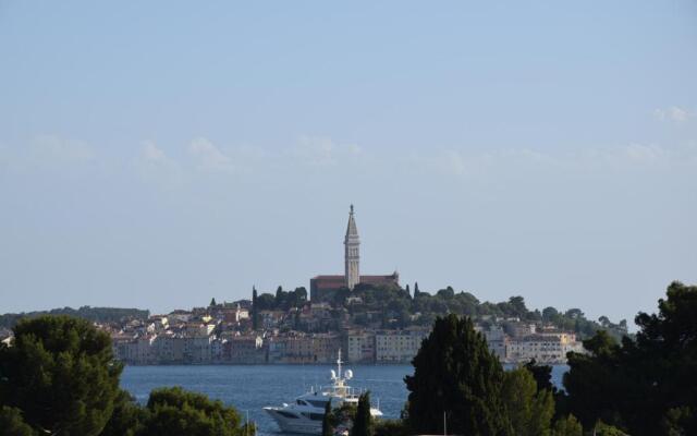 4R- Royal Residence Rojnić Rovinj