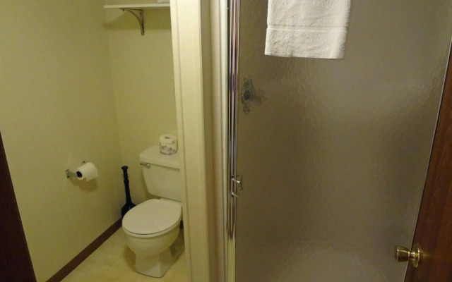 Summerset Inn Resort