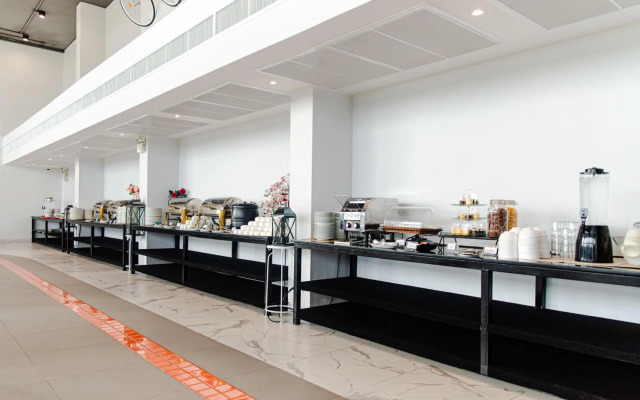 Tour De Phuket Hotel