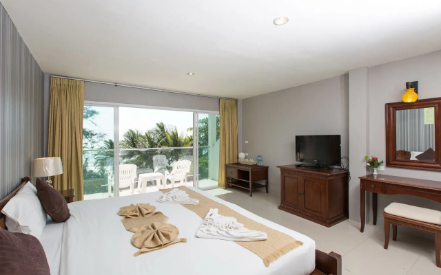 Time Out Hotel Beach Front