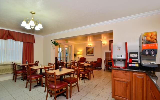 Best Western Salinas Monterey Hotel