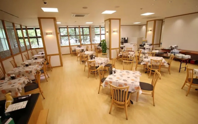 Lakeside Hot Spring Hotel Kunibiki