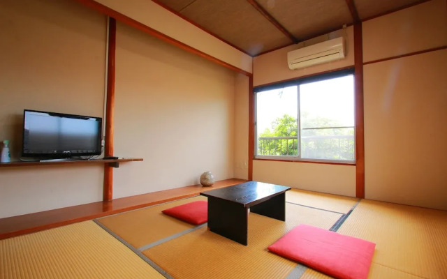 Family Ryokan Kawakyu with Showa Retro, Private Hot Spring