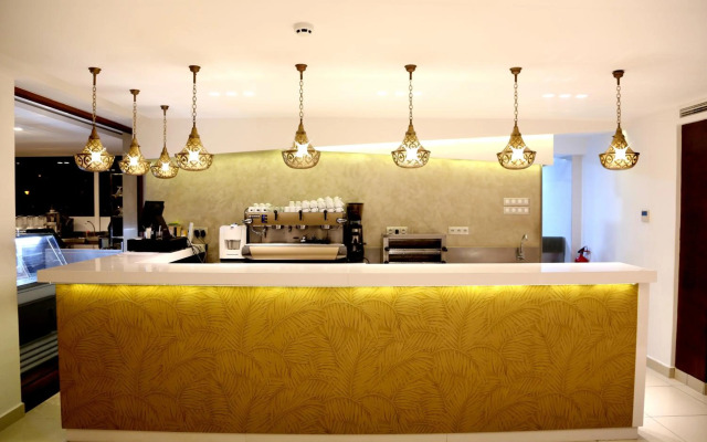 Hotel A44