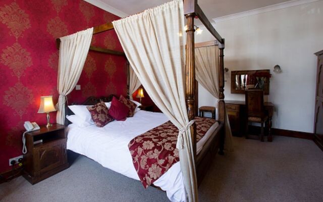The Bull Hotel