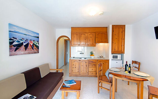 Apartamentos Mar Blanca