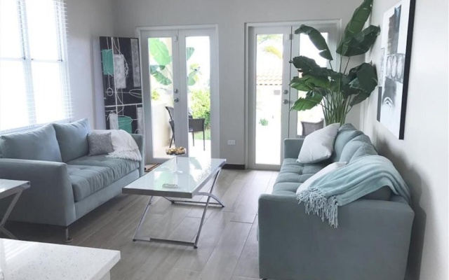 Castle Garden Recently Remodeled Luxury House With Ocean View Generator 51 — фото 2