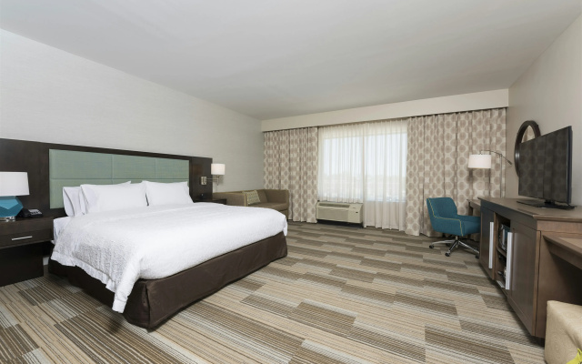 Hampton Inn Westfield