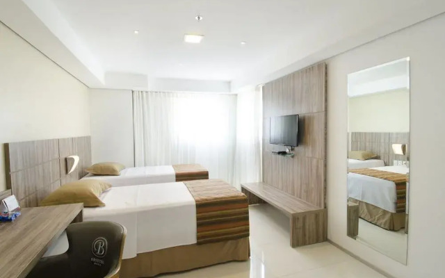 Profissionalle Hotel São Luís