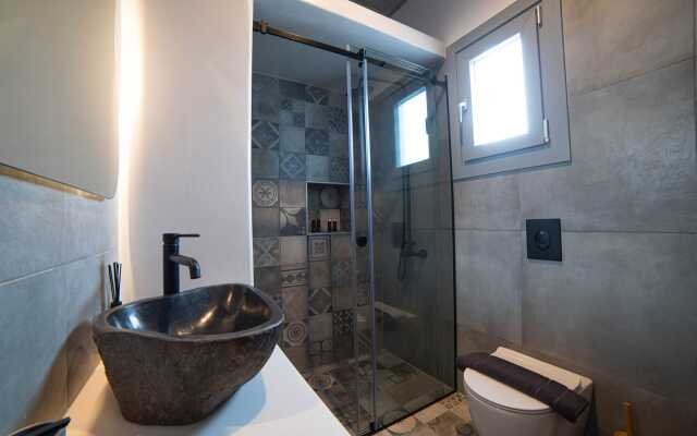 Falakis Apartments Kythnos