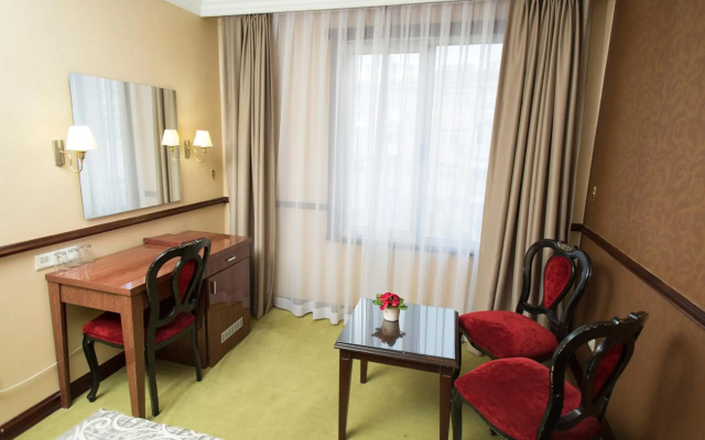 Topkapi Inter Istanbul Hotel
