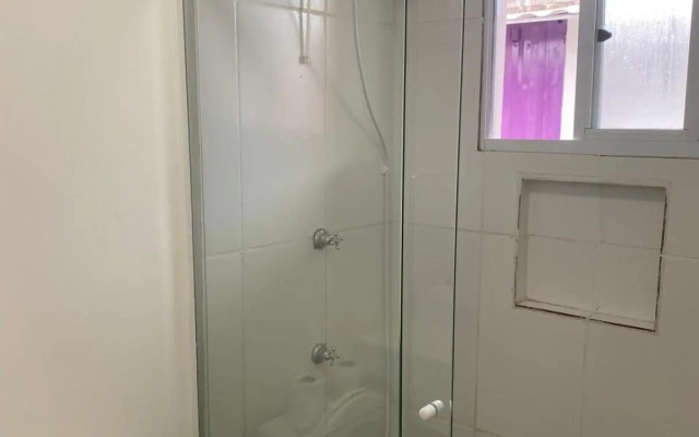 Loft container central c/ estacionamento