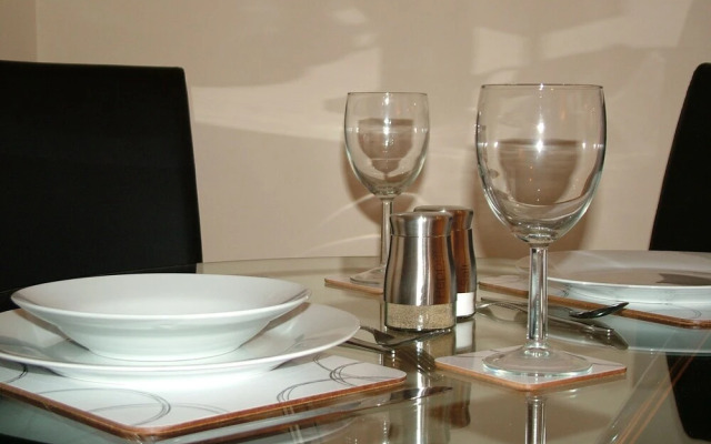 Stratford Apartment