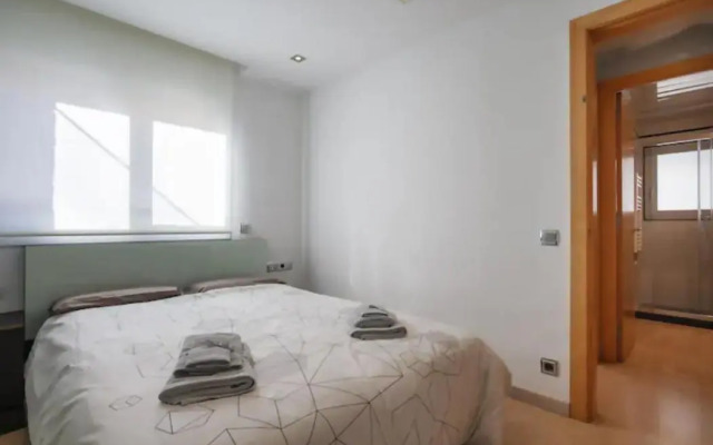 Apartamento Castelldefels Playa con Piscina y Parking