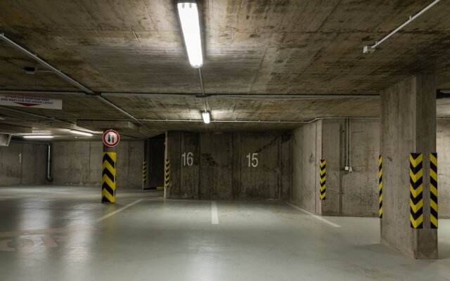 City Castle Apartments Free Parking