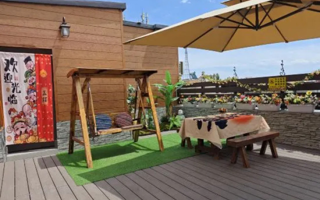 Yining Muzi Family Homestay