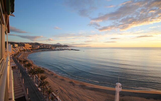 Sea front - Stunning views