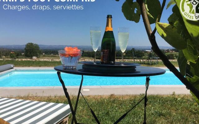 Gîte Saint-André-d'Apchon, 2 pièces, 2 personnes - FR-1-496-142