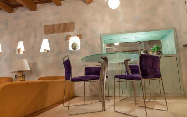 MarcheAmore - Il Passaggio Segreto, luxury loft with private courtyard