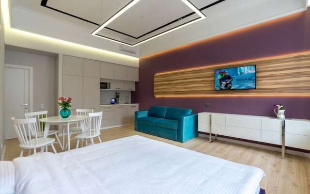 KievApts Sofievskaya 18