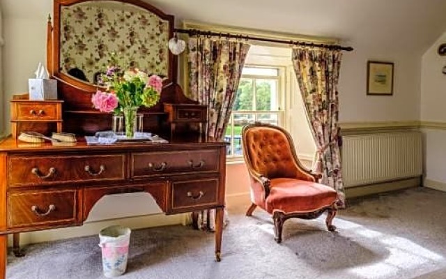 Brooklawn House Bed and Breakfast