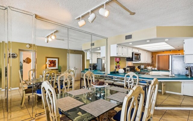 Inlet Reef 503 2 Bedroom Condo by RedAwning