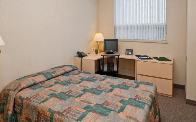 Residence & Conference Centre - Oshawa
