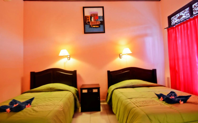 Pesona Beach Inn