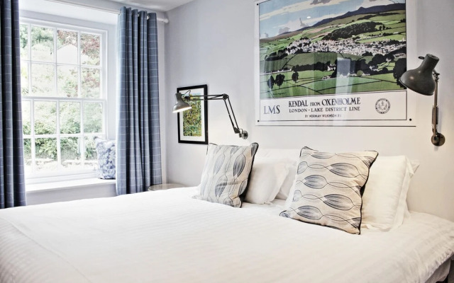 The Wheatsheaf Inn