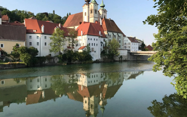 Lovely Flat in a Lovely City