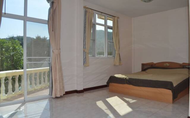 Tropical Hill by Melody Hua-Hin