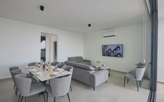 Protaras Aqua Pearl Villa Aq11