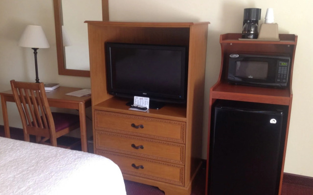 Honeysuckle Inn & Conference Center