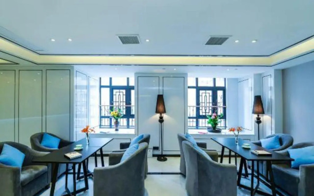 Xana Hotelle (Jiefangbei Pedestrian Street Zhongxin)