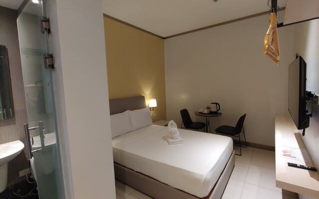 Yes Hotel Imus Cavite