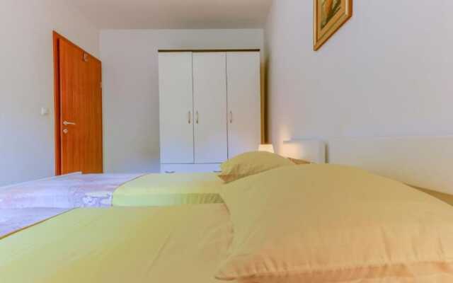 Apartment Villa Iskra