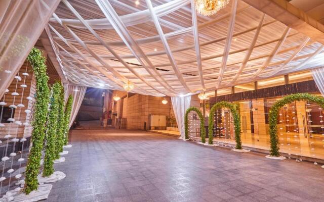 Crowne Plaza New Delhi Rohini by IHG